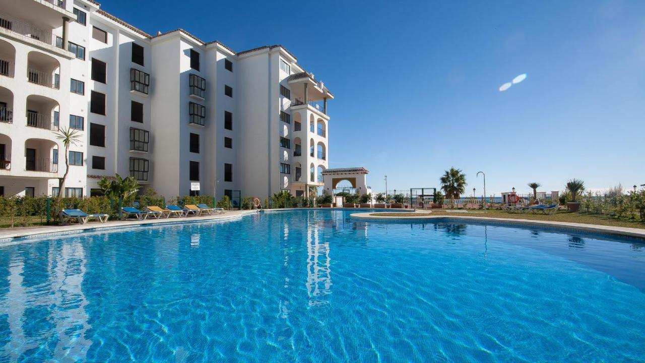 Lovely 2-Bed Apartment In Marina De La Duquesa Castillo de Sabinillas Dış mekan fotoğraf
