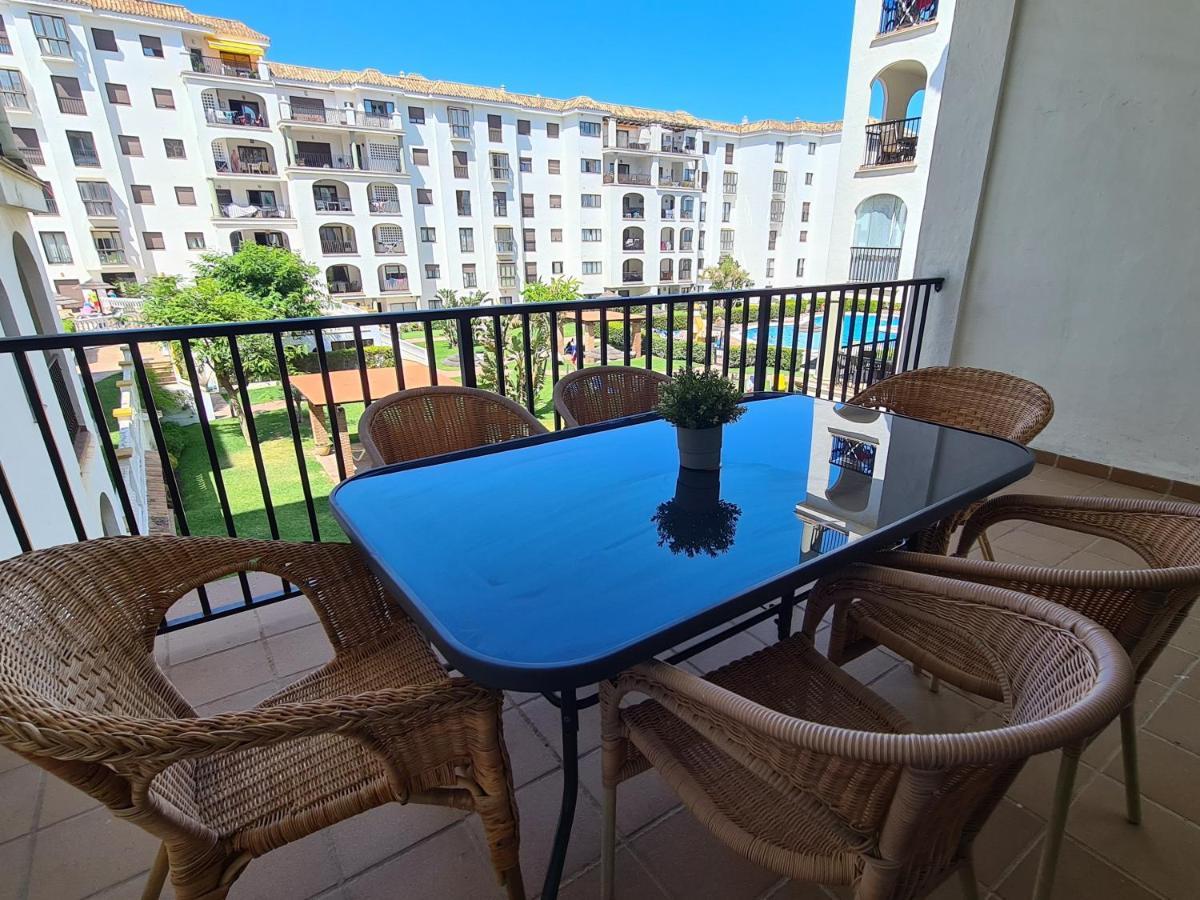 Lovely 2-Bed Apartment In Marina De La Duquesa Castillo de Sabinillas Dış mekan fotoğraf